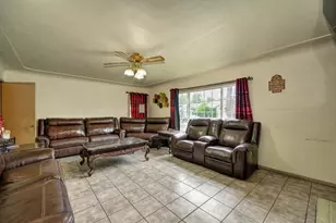 690 Jewell Ave, Yuba City, CA 95991 - Photo 12