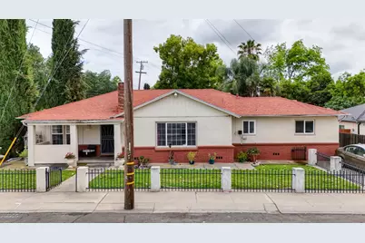 690 Jewell Avenue, Yuba City, CA 95991 - Photo 2