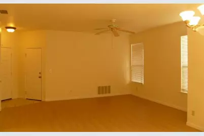 9408 Morcott, Sacramento, CA 95829 - Photo 6