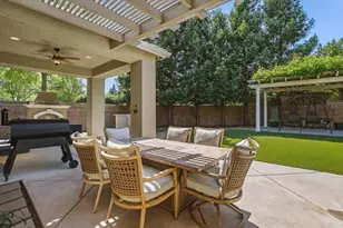 1860 Greywood Cir, Roseville, CA 95747 - Photo 46