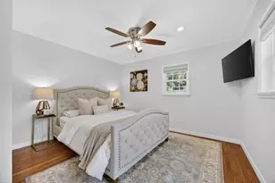 310 Santa Ynez Way, Sacramento, CA 95816 - Photo 32