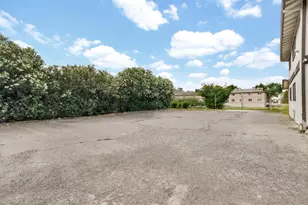 1570 Alfred Way, Yuba City, CA 95993 - Photo 10