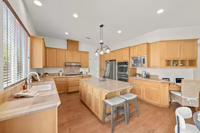 714 Chesterfield Way, Rocklin, CA 95765 - Photo 36