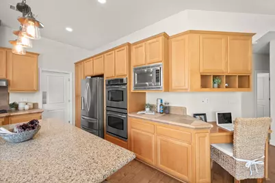 714 Chesterfield Way, Rocklin, CA 95765 - Photo 38