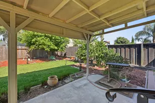 625 Bounty Pl, Manteca, CA 95337 - Photo 42