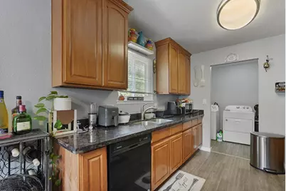 301 S Emerald Avenue, Modesto, CA 95351 - Photo 8