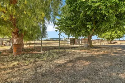 8476 Byron Highway, Brentwood, CA 94513 - Photo 42