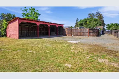 3010 Lester Road, Denair, CA 95316 - Photo 28