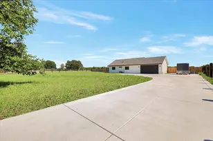 1102 Barry Rd, Yuba City, CA 95991 - Photo 44