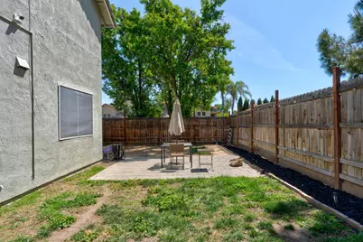 725 McKinley Street, Los Banos, CA 93635 - Photo 42
