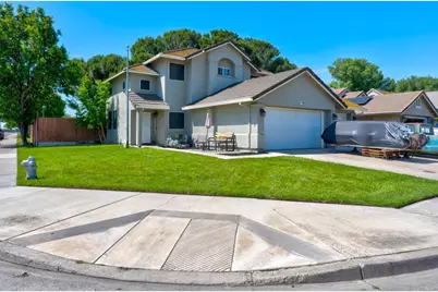 725 McKinley Street, Los Banos, CA 93635 - Photo 4
