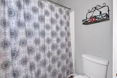 725 McKinley Street, Los Banos, CA 93635 - Photo 28