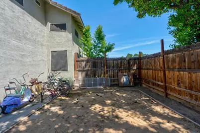725 McKinley Street, Los Banos, CA 93635 - Photo 44