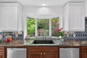 736 Shoreside Dr, Sacramento, CA 95831 - Photo 12