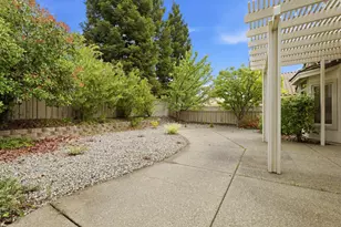 5617 Red Willow Ln, Roseville, CA 95747 - Photo 36