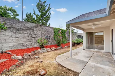 616 Village Drive, Galt, CA 95632 - Photo 22