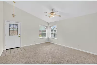 616 Village Drive, Galt, CA 95632 - Photo 4
