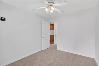 616 Village Drive, Galt, CA 95632 - Photo 12