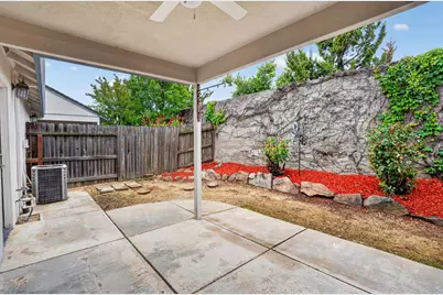 616 Village Drive, Galt, CA 95632 - Photo 20