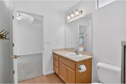 616 Village Drive, Galt, CA 95632 - Photo 16