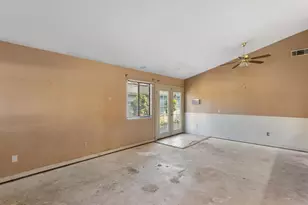 7043 Sprig Dr, Sacramento, CA 95842 - Photo 6