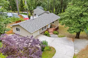 10706 Alta Sierra Dr, Grass Valley, CA 95949 - Photo 42