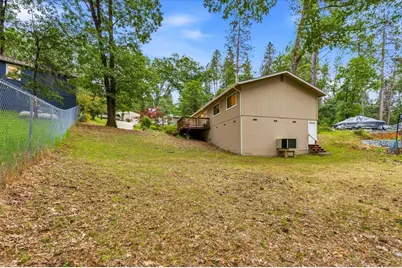 10706 Alta Sierra Drive, Grass Valley, CA 95949 - Photo 38