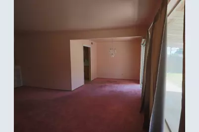 5080 Bonniemae Way, Sacramento, CA 95820 - Photo 6
