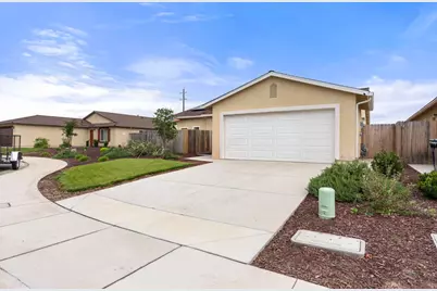785 Dean Court, Merced, CA 95341 - Photo 4