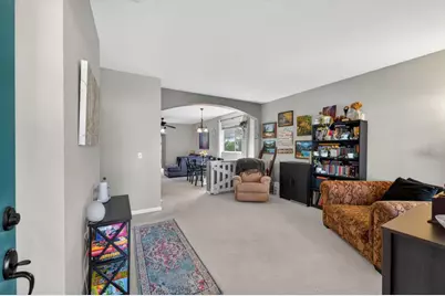 9244 Deddington Way, Sacramento, CA 95829 - Photo 4