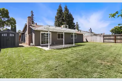 825 Buckingham Drive, Manteca, CA 95336 - Photo 18
