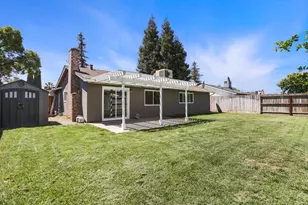 825 Buckingham Dr, Manteca, CA 95336 - Photo 18