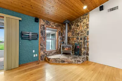 323 Elverta Meadows Court, Elverta, CA 95626 - Photo 16