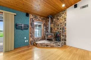 323 Elverta Meadows Ct, Elverta, CA 95626 - Photo 16