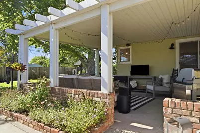 2821 Herbert Way, Sacramento, CA 95821 - Photo 34