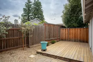 1977 Sofia Dr, Yuba City, CA 95993 - Photo 42