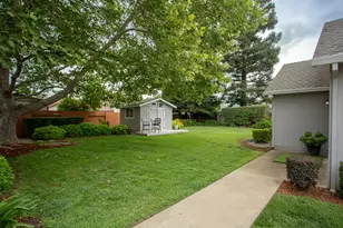 1977 Sofia Dr, Yuba City, CA 95993 - Photo 2
