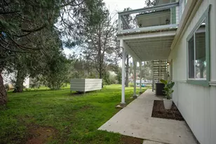 24713 Oro Valley Rd, Auburn, CA 95602 - Photo 42
