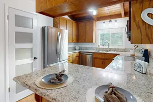 24713 Oro Valley Rd, Auburn, CA 95602 - Photo 18