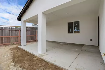 1811 N Stanford Avenue, Stockton, CA 95205 - Photo 32
