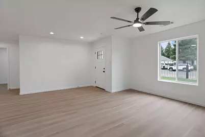 1811 N Stanford Avenue, Stockton, CA 95205 - Photo 8