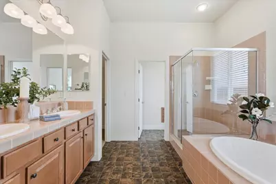 492 Lone Spur Drive, Folsom, CA 95630 - Photo 18