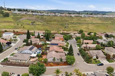 492 Lone Spur Drive, Folsom, CA 95630 - Photo 38