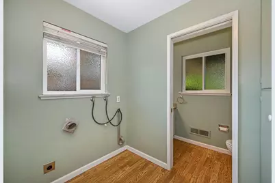 21 Saratoga Circle, Sacramento, CA 95864 - Photo 20
