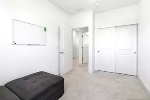 9982 Upshot Wy, Sacramento, CA 95829 - Photo 10