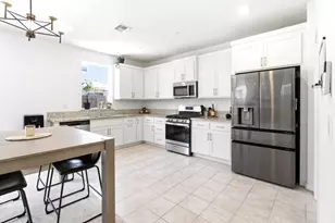 9982 Upshot Wy, Sacramento, CA 95829 - Photo 6