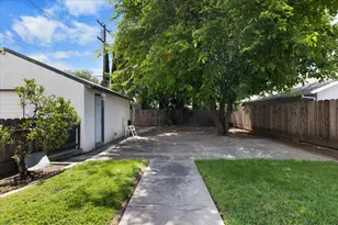 1460 Michigan Ave, Stockton, CA 95204 - Photo 22