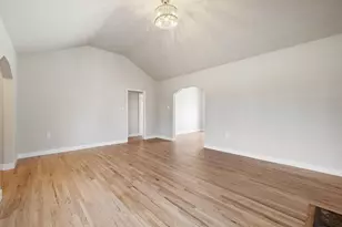918 S Lee Ave, Lodi, CA 95240 - Photo 8