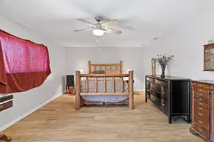 7610 Lake Ridge Cir, Elk Grove, CA 95624 - Photo 22