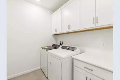 2261 Hewins Street, Manteca, CA 95337 - Photo 10